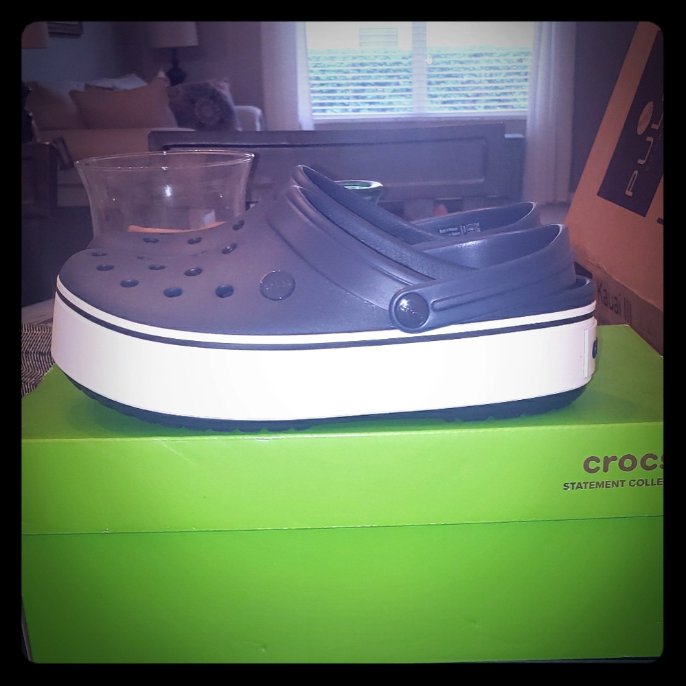 Crocs